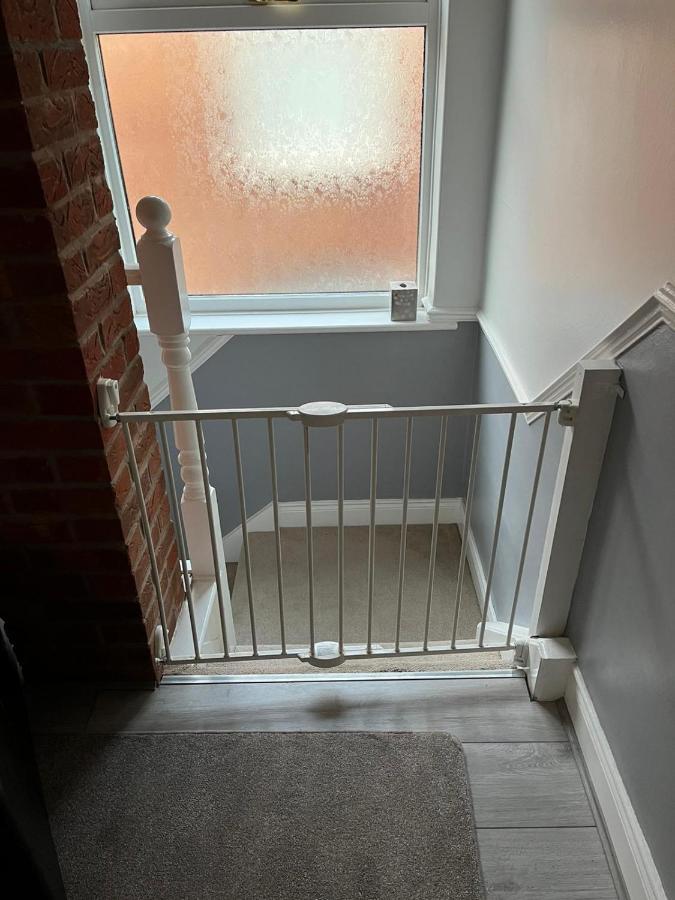 Ovington Grove 2 Fully Equipped Kitchen Free Parking 3 Bedrooms Netflix Newcastle upon Tyne Exterior foto